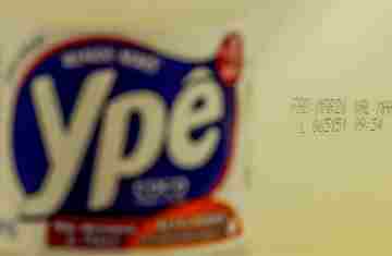 Ypê orienta consumidores a não usar nem descartar produtos de lote 1